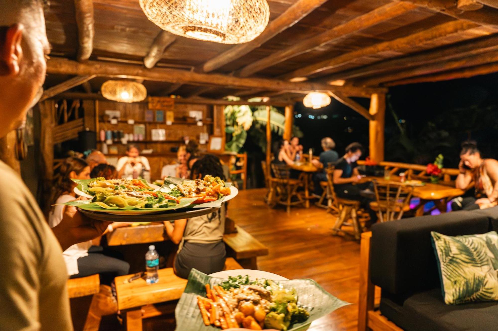 Eden On The Chocolata Hotel Сан Хуан дел Сур Екстериор снимка